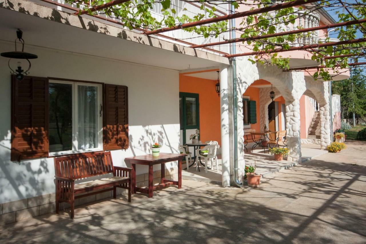 Rooms Katarina Lozovac Exterior photo